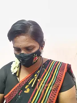 CuteTamizhachi online show from July 19, 4:44 pm