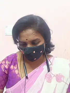 CuteTamizhachi online show from July 21, 3:25 pm