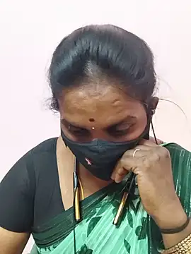 CuteTamizhachi online show from July 28, 4:50 pm