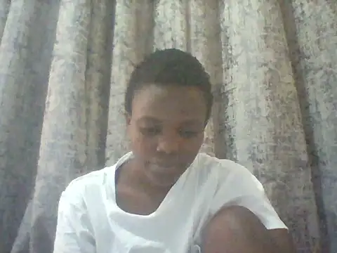 Snapshot of tina_2030 chatting on July 20, 10:50 am tina 2030 online show from July 20, 10:50 am