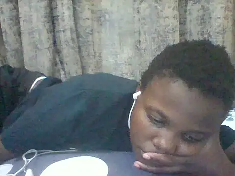 Snapshot of tina_2030 chatting on July 22, 8:11 pm tina 2030 online show from July 22, 8:11 pm