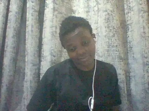 Snapshot of tina_2030 chatting on July 28, 8:52 pm tina 2030 online show from July 28, 8:52 pm