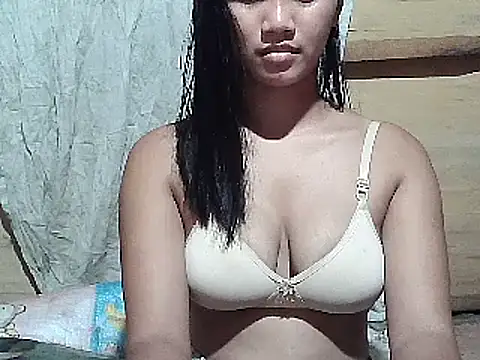 Snapshot of xxx_sexy21 chatting on July 6, 12:57 pm xxx sexy21 online show from July 6, 12:57 pm