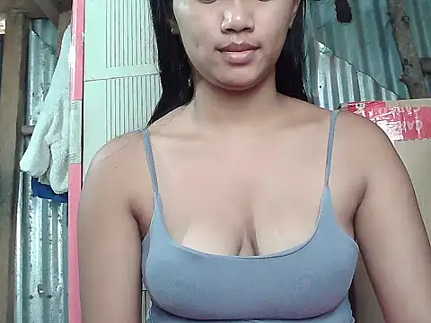 Snapshot of xxx_sexy21 chatting on August 2, 3:27 am xxx sexy21 online show from August 2, 3:27 am