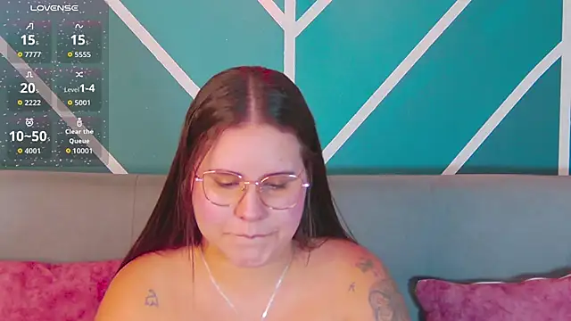 Snapshot of Lia_Avalon chatting on June 6, 12:21 pm Lia Avalon online show from June 6, 12:21 pm