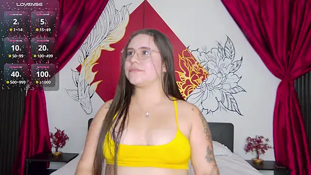 Snapshot of Lia_Avalon chatting on June 10, 12:04 pm Lia Avalon online show from June 10, 12:04 pm