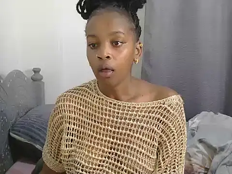 Snapshot of lucious_wendy chatting on June 7, 3:54 am lucious wendy online show from June 7, 3:54 am