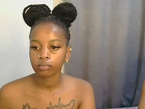 Snapshot of lucious_wendy chatting on June 7, 11:08 pm lucious wendy online show from June 7, 11:08 pm