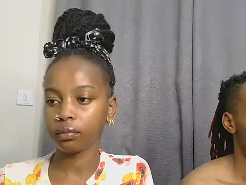Snapshot of lucious_wendy chatting on June 12, 11:46 pm lucious wendy online show from June 12, 11:46 pm