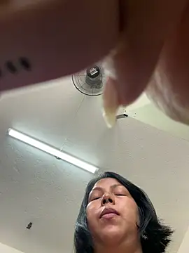 ISABELLA  LUNA online show from June 7, 2:21 pm