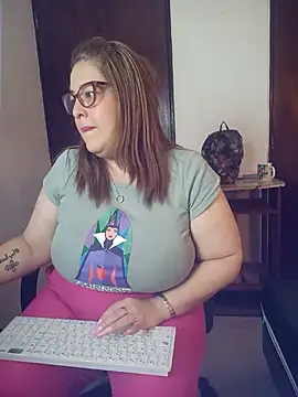 Kataleyamilf69  online show from July 29, 10:46 am