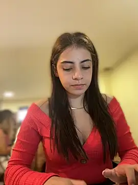 Snapshot of Hanna_Cruz_ chatting on July 9, 4:22 pm Hanna Cruz online show from July 9, 4:22 pm