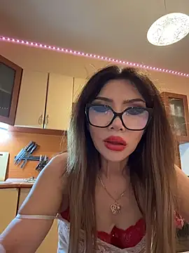 JessicaNichols  online show from July 8, 7:51 pm
