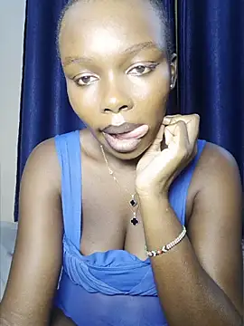 Snapshot of Sexymaurine chatting on May 31, 2:42 am Sexymaurine online show from May 31, 2:42 am