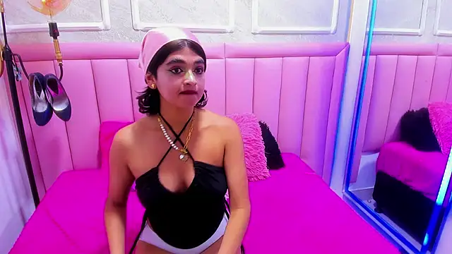 velvet girll online show from June 23, 5:55 pm