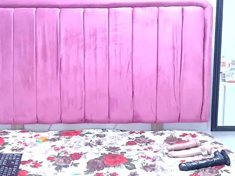 AmberDiamondMMXXX online show from June 3, 2:33 pm