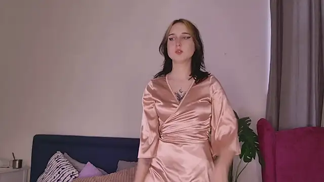 Oksi Koxy online show from June 12, 3:33 pm