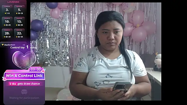 Snapshot of Ambber_Smith chatting on July 28, 2:13 pm Ambber Smith online show from July 28, 2:13 pm