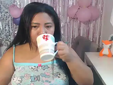 Snapshot of Ambber_Smith chatting on August 1, 12:26 pm Ambber Smith online show from August 1, 12:26 pm
