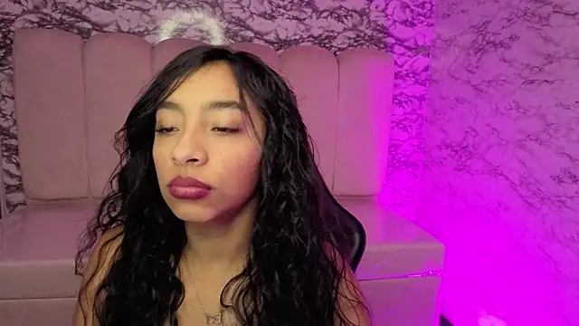 Adarasuri v online show from June 8, 3:18 am