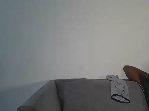 Snapshot of Blonde_slimy chatting on May 25, 5:30 pm Blonde slimy online show from May 25, 5:30 pm