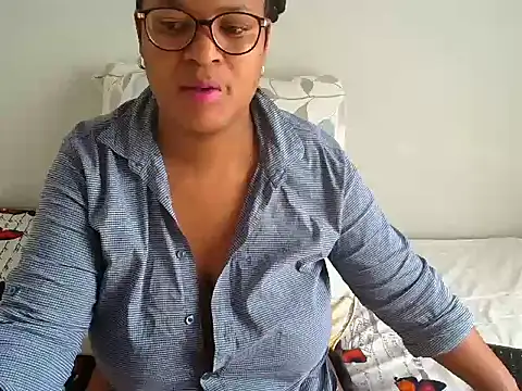 CandyYumsAerolaXX online show from June 1, 6:59 am