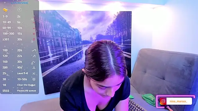 Snapshot of Nina-Mars chatting on June 2, 7:49 pm Nina-Mars online show from June 2, 7:49 pm