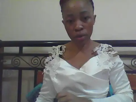 Snapshot of bubble_candi chatting on June 6, 6:23 pm bubble candi online show from June 6, 6:23 pm