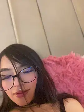 Snapshot of barbie_gv chatting on May 26, 8:05 pm barbie gv online show from May 26, 8:05 pm