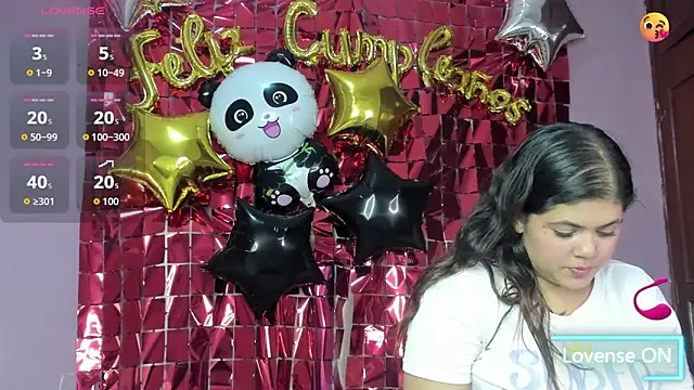 Snapshot of ORIANNA_21 chatting on June 9, 9:15 pm ORIANNA 21 online show from June 9, 9:15 pm