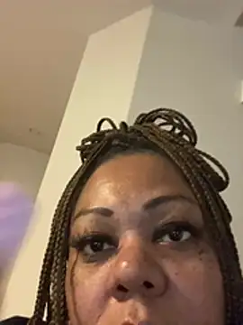 Snapshot of SooooZoey chatting on July 29, 10:19 pm SooooZoey online show from July 29, 10:19 pm