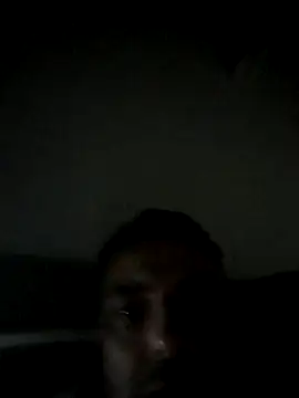 Snapshot of Cybergeil33 chatting on December 2, 3:45 am Cybergeil33 online show from December 2, 3:45 am