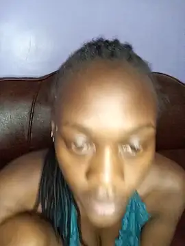 Paulahaze online show from June 7, 8:23 pm