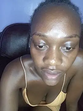 Paulahaze online show from June 9, 9:26 pm
