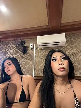hugecock tamira online show from July 17, 5:03 am