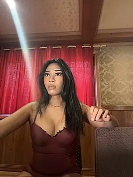 hugecock tamira online show from July 21, 7:22 am