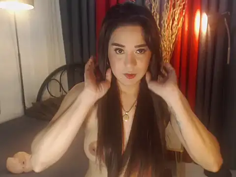 HotMonique09 online show from June 13, 8:01 am