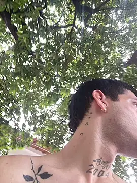 Snapshot of boy_max_latin chatting on June 3, 6:57 pm boy max latin online show from June 3, 6:57 pm