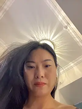 Snapshot of soso_606 chatting on June 3, 10:59 pm soso 606 online show from June 3, 10:59 pm