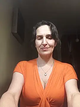 Snapshot of Alene_Lorrie chatting on June 3, 9:09 pm Alene Lorrie online show from June 3, 9:09 pm