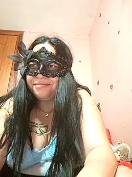 Snapshot of Sophie-95 chatting on June 3, 11:46 am Sophie-95 online show from June 3, 11:46 am