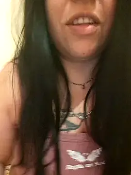 Snapshot of Sophie-95 chatting on June 14, 11:34 am Sophie-95 online show from June 14, 11:34 am