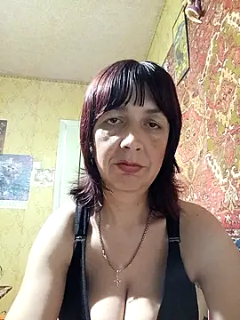 MilaSwan777 online show from June 12, 8:19 pm