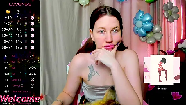 Arya Curves online show from June 14, 2:24 am