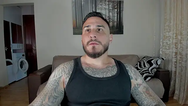 Snapshot of Gymdominus chatting on May 27, 1:41 pm Gymdominus online show from May 27, 1:41 pm