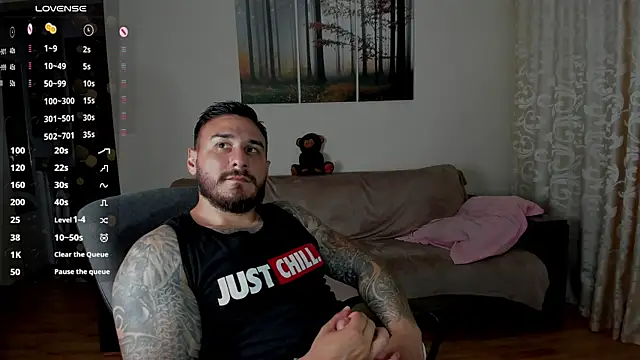 Snapshot of Gymdominus chatting on June 9, 5:46 pm Gymdominus online show from June 9, 5:46 pm