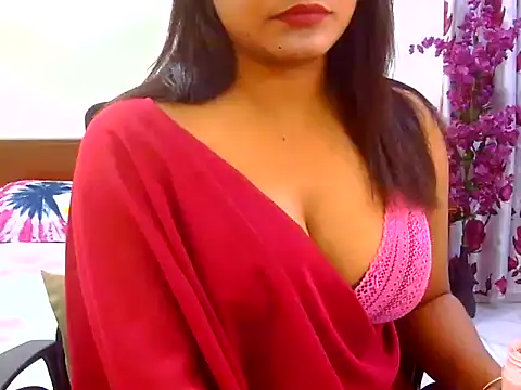 Mehek2001 online show from June 7, 6:00 pm