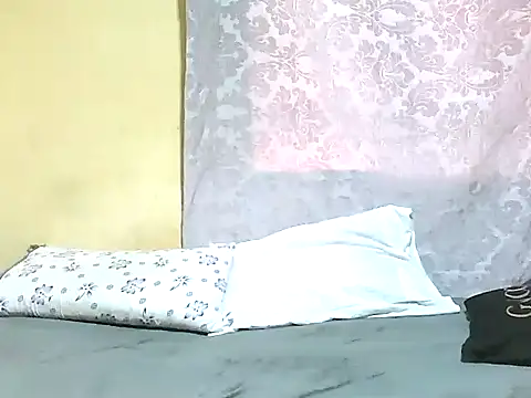 sexy-fai online show from June 14, 9:33 am