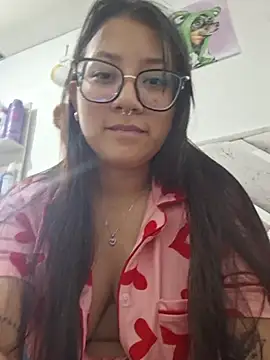 Snapshot of Isax_red chatting on June 11, 7:34 pm Isax red online show from June 11, 7:34 pm