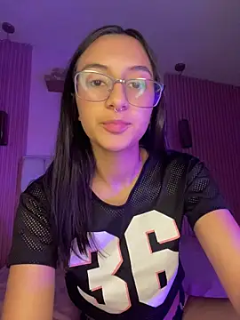 MoonLitDoll online show from June 11, 8:51 pm